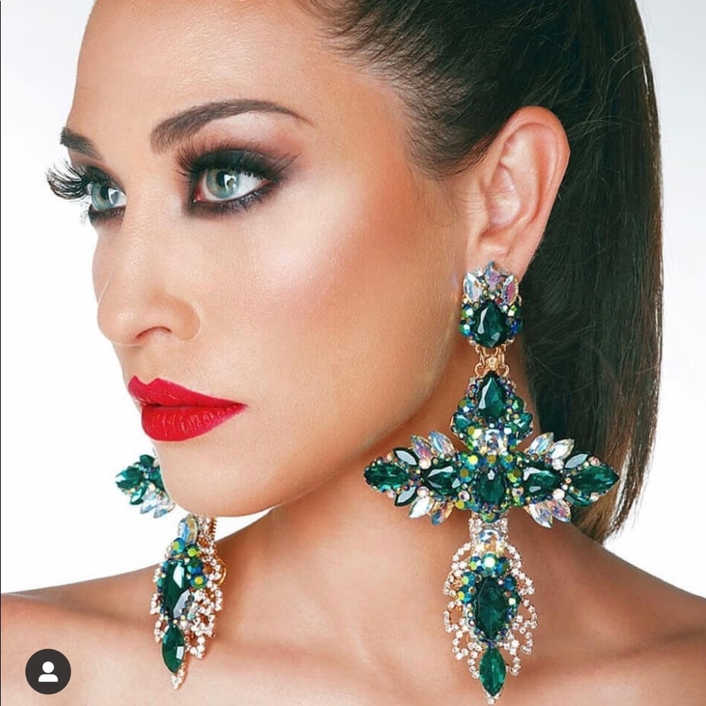Helendia Green Crystal Earrings